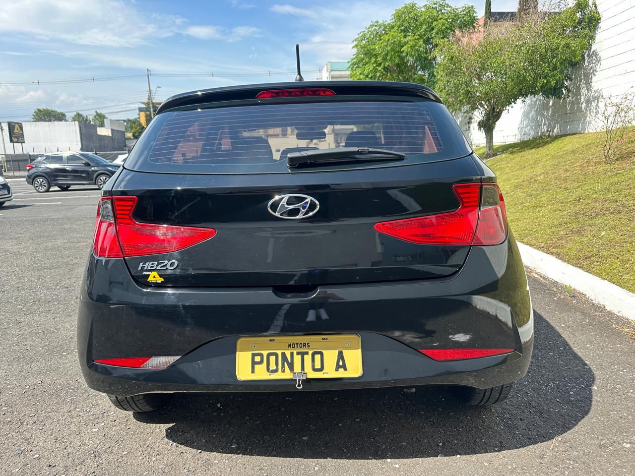 WhatsApp Image 2025-12-08 at 16.24.53 (1)